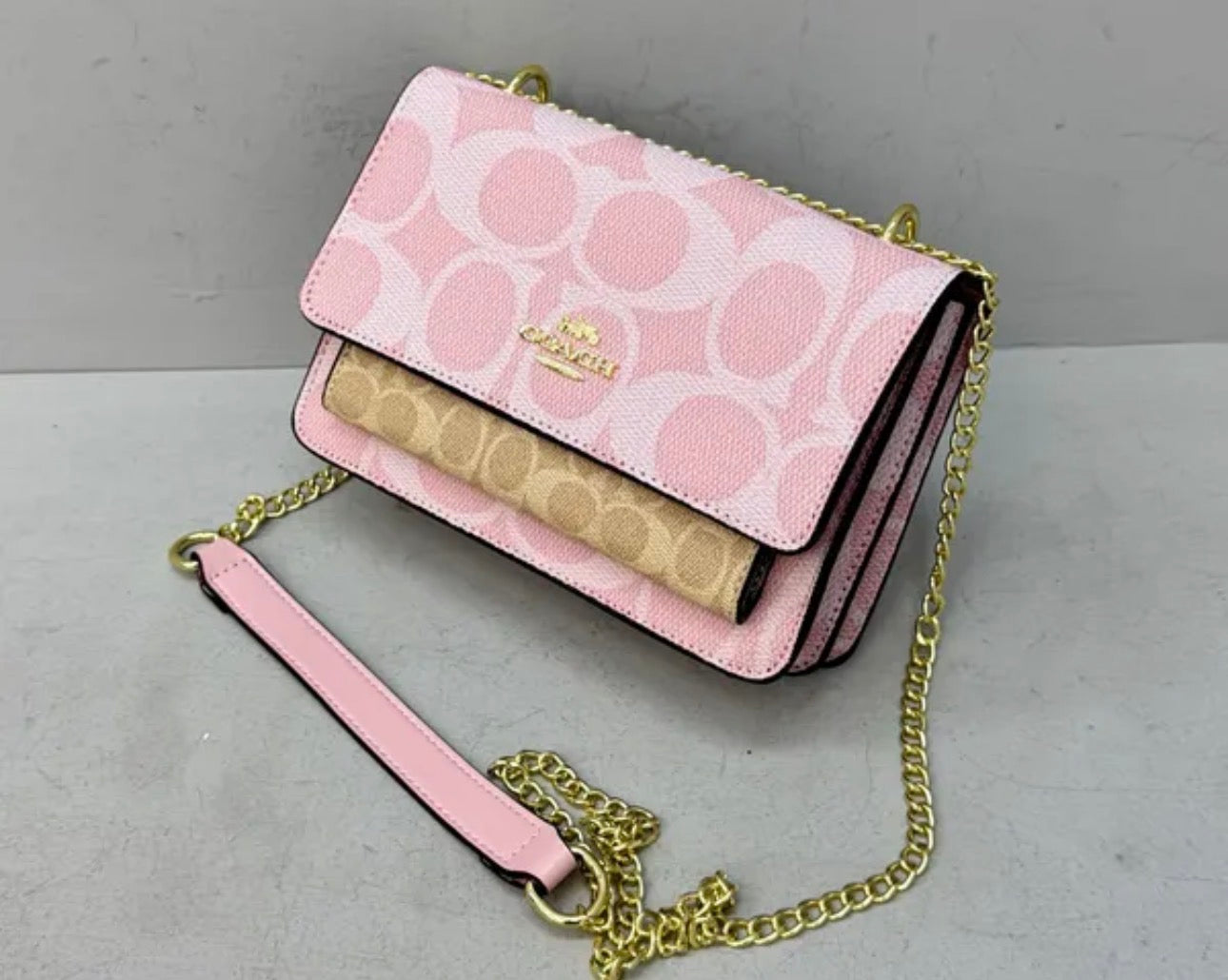 Couch hand bag